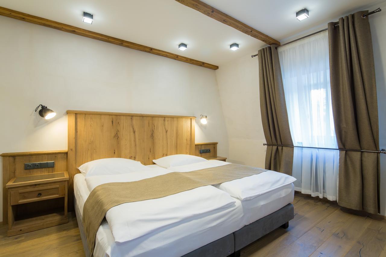 Hotel Malé Versailles Karlovy Vary Extérieur photo