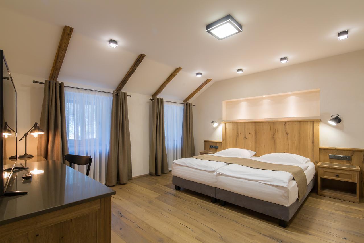 Hotel Malé Versailles Karlovy Vary Extérieur photo